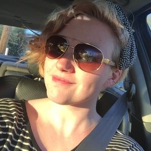 Meet your Posher, Haley